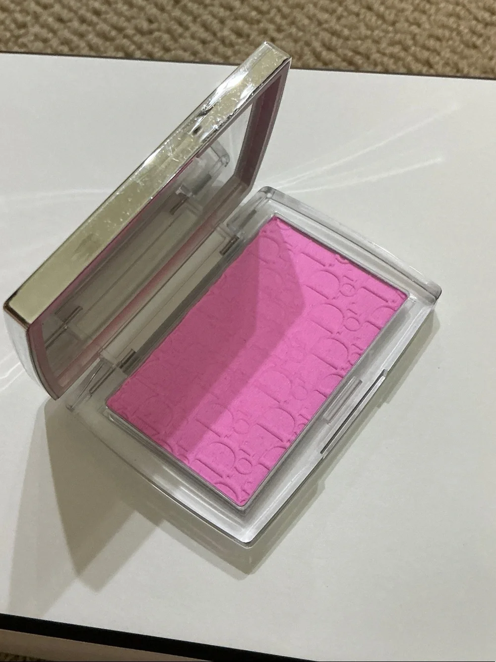 Dior Vibrant Bubblegum Pink Powder Blush